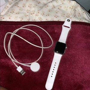 Apple Watch white series 2 38mm